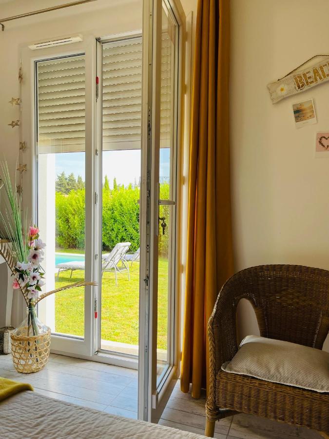 Un Coin Tropical En Provence ! Hotel LʼIsle-sur-la-Sorgue Buitenkant foto