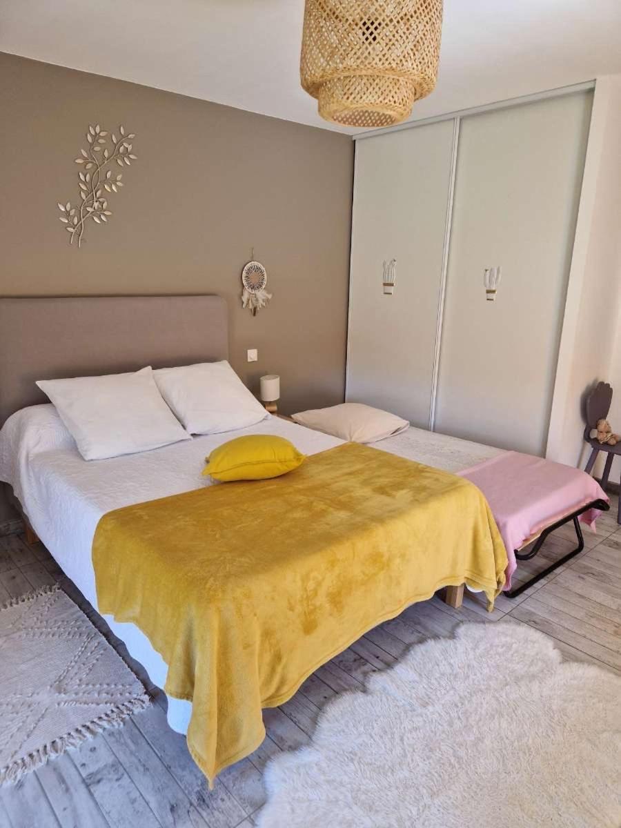 Un Coin Tropical En Provence ! Hotel LʼIsle-sur-la-Sorgue Buitenkant foto